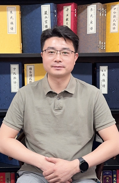 錦秋文譜家譜館專家